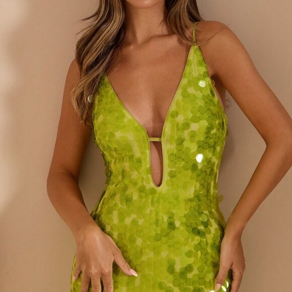 Green Party Women's Deep V-Neck Hollow Lace-Up Slim Fit Luxury Sequin Dress - Picture 7 of 7